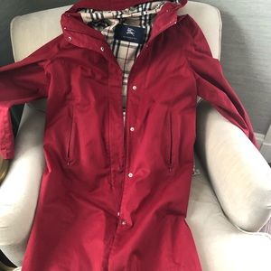 Authentic Classic Burberry trench coat!